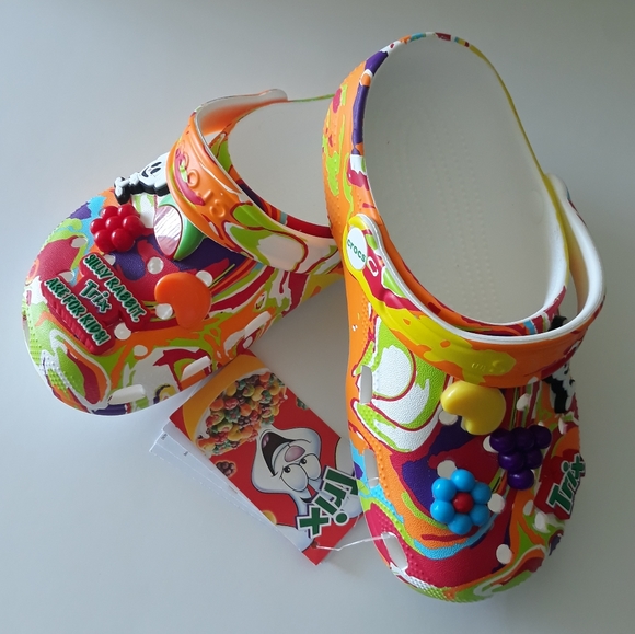 (New) Crocs Trix Cereal Clogs (kid size: J1) - Picture 4 of 10